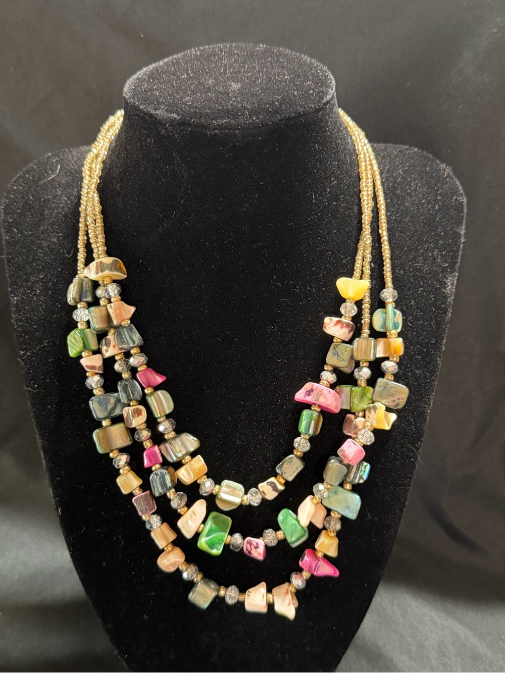Source Unknown Multicolor Gold-Tone Triple-Strand Beaded Necklace